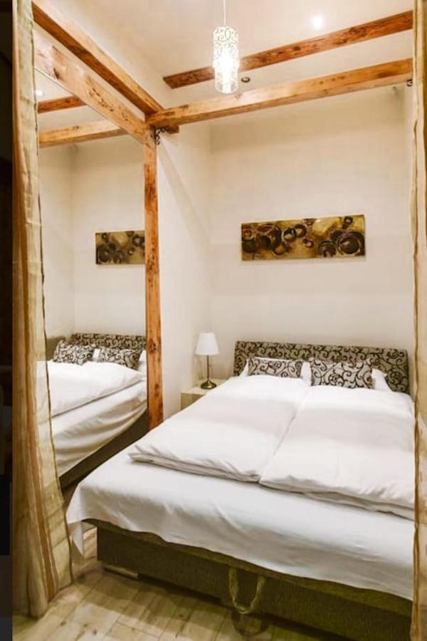 Rustic Apartman In The Jewish Quarter Budapest Ngoại thất bức ảnh